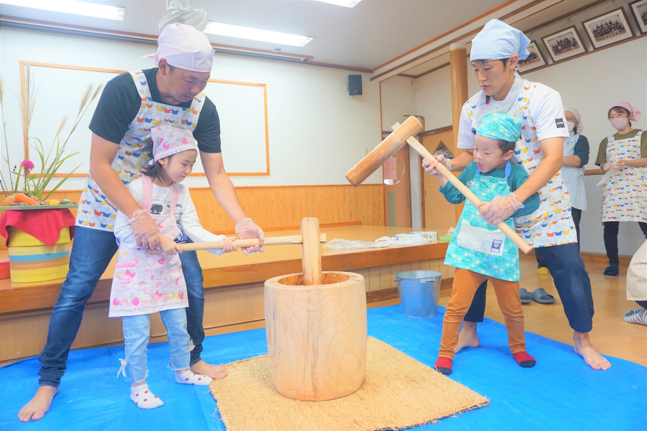 十三夜もちつき | 【公式】若松第一保育園 | 社会福祉法人会津若松保育